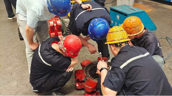 解決客戶問題：用技術說話，用實力證明_河南雙志