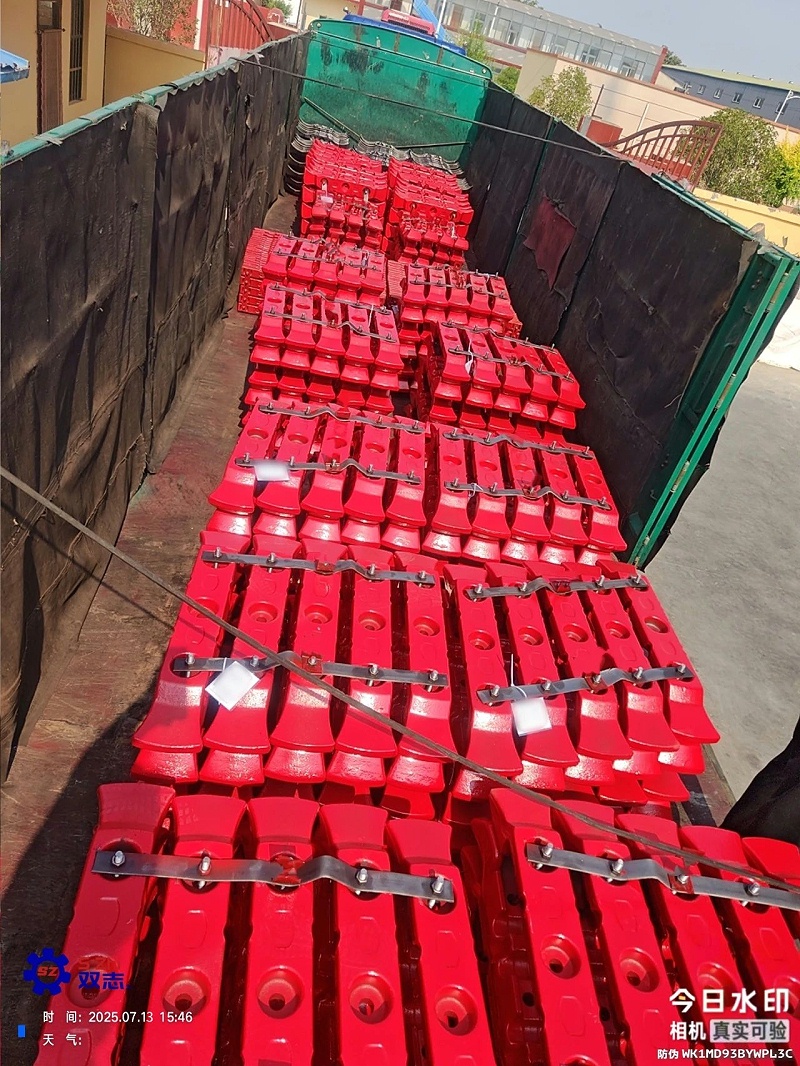 刮板機配件交貨